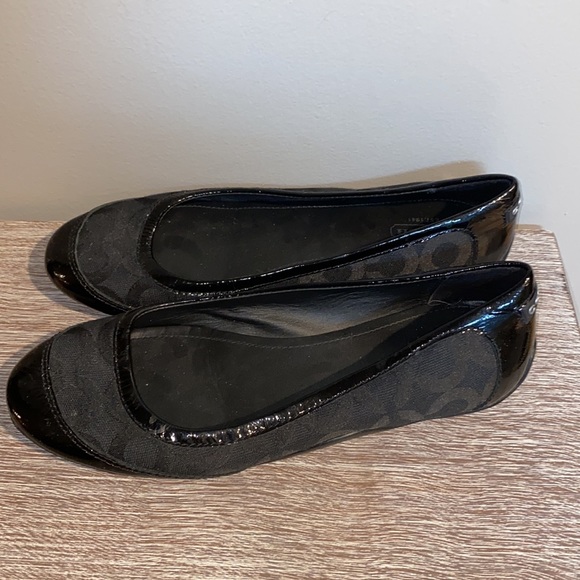COACH Black shoes Size 8 - Picture 3 of 7